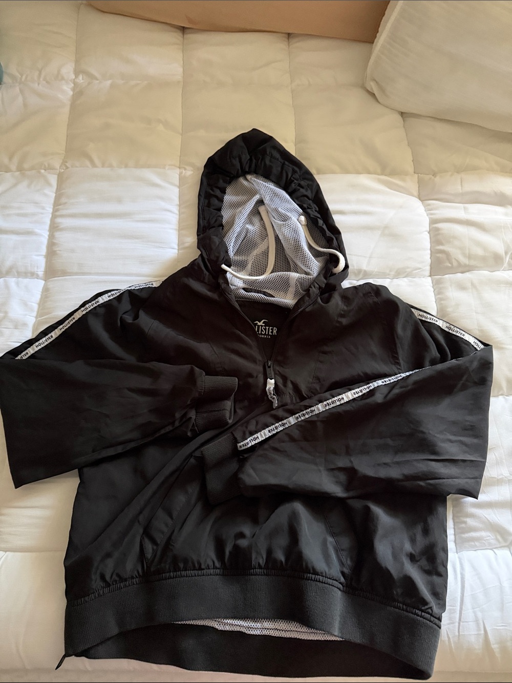 Hollister Black Hooded Windbreaker with White Mesh Lining